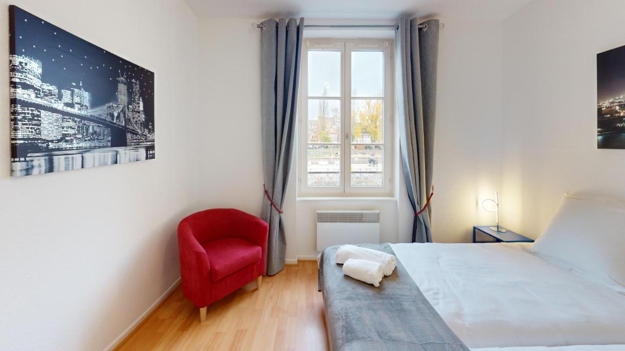 Au Bord De L'Eau Lägenhet Strasbourg Exteriör bild